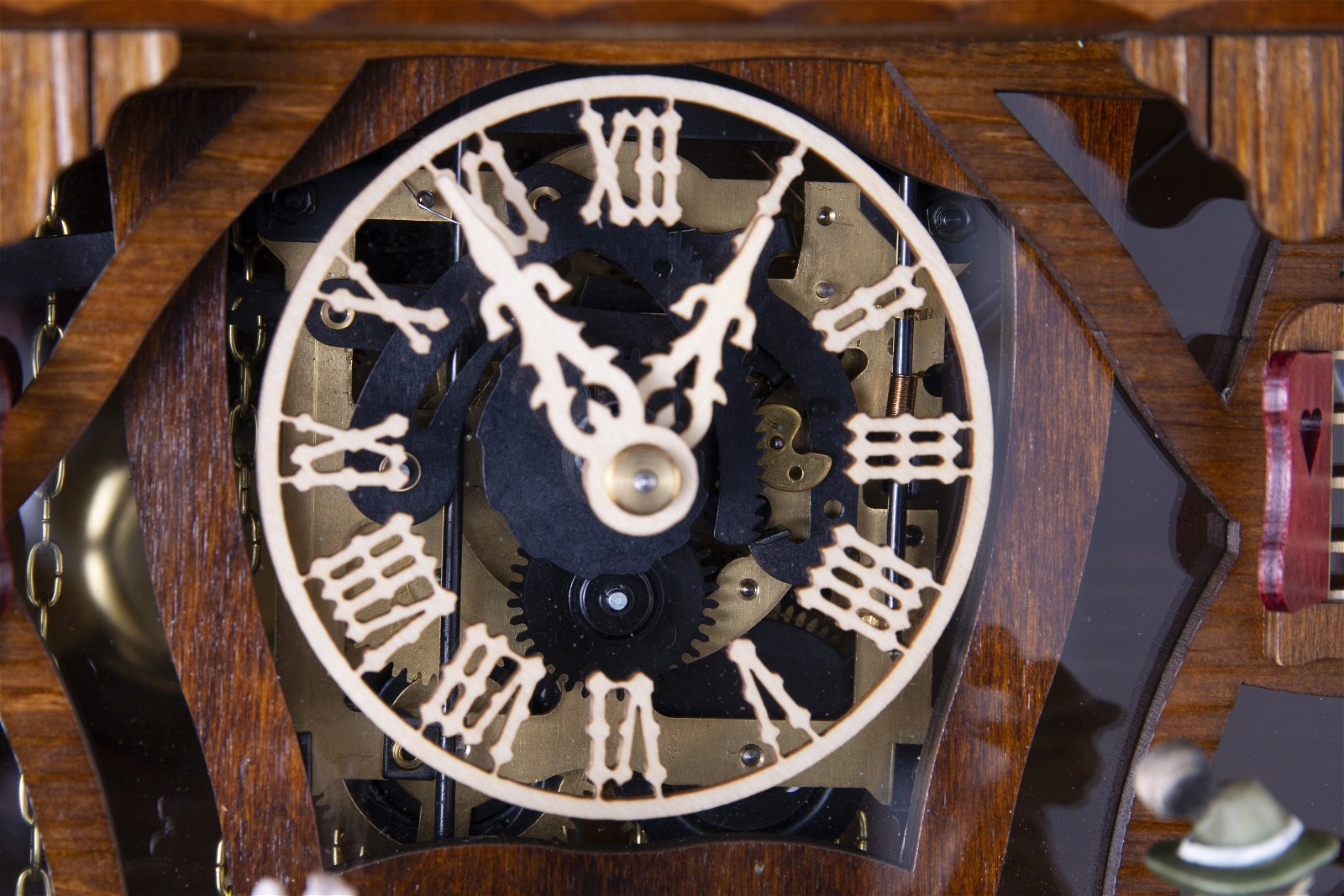 Cuckoo Clock 8-day-movement Chalet-Style 58cm by Anton Schneider