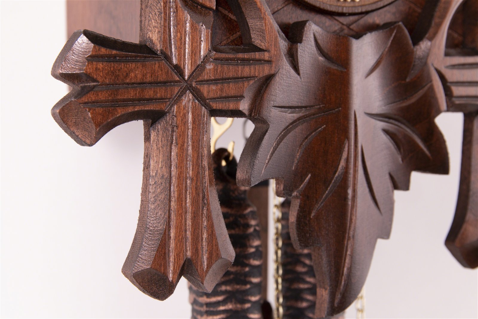 Cuckoo Clock 1-day-movement Carved-Style 34cm by Hekas